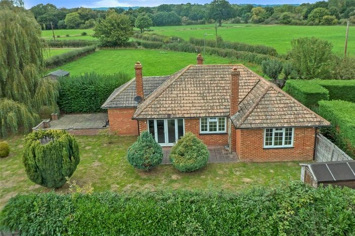 3 Bedroom Bungalow For Sale In Lower Haysden Lane, Tonbridge, TN11