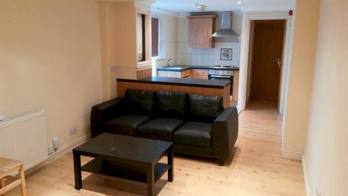 1 Bedroom Flat To Rent In Richmond Road, Cardiff, CF24