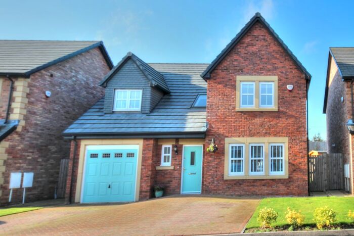 4 Bedroom Detached House For Sale In Harper Crescent, Longhoughton, Alnwick, NE66