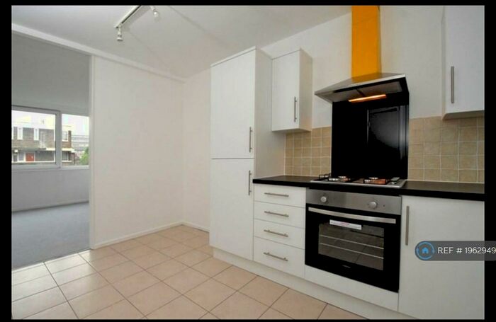 4 Bedroom Flat To Rent In Kinglake Street, London, SE17