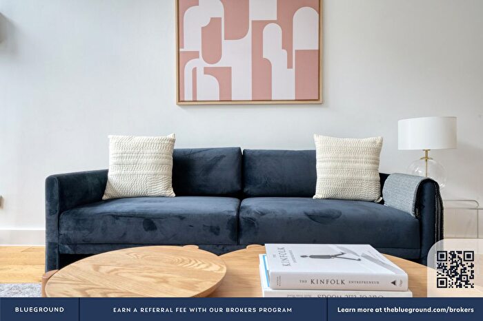 1 Bedroom Flat To Rent In Clerkenwell, London, EC1M