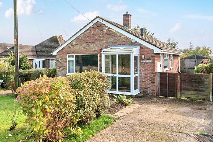2 Bedroom Detached Bungalow For Sale In Coombe Wood Lane, Hawkinge, CT18