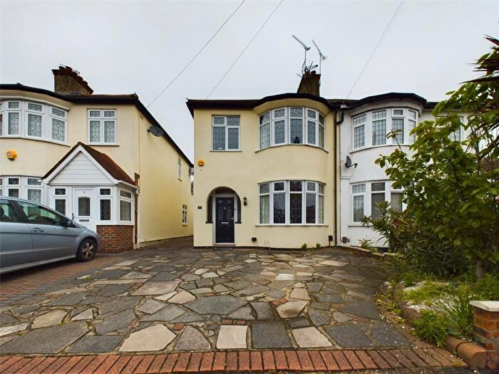 3 Bedroom Semi-Detached House To Rent In Westland Avenue, Hornchurch, RM11