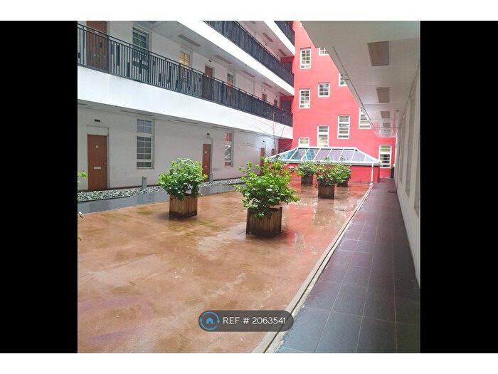 1 Bedroom Flat To Rent In Sauchiehall Street, Glasgow, G2