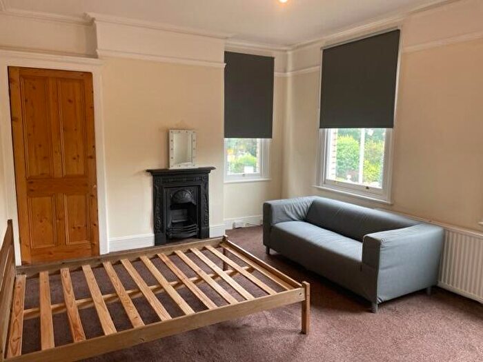 1 Bedroom Apartment To Rent In Church Road, Earley, Reading, Berkshire, RG6