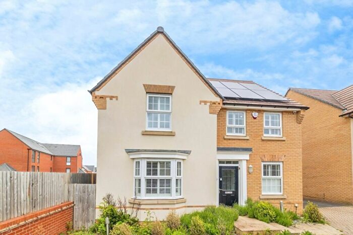4 Bedroom Detached House To Rent In Campion Close, Milton Keynes, MK17