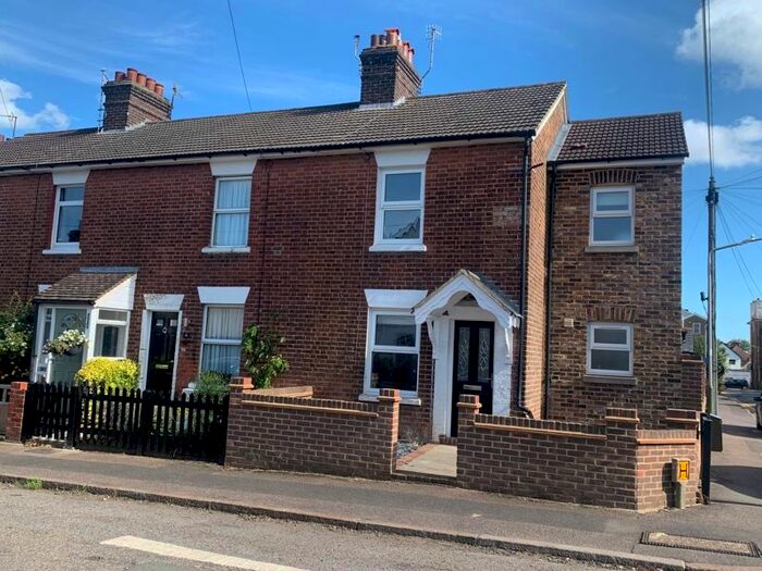 2 Bedroom End Of Terrace House To Rent In Norton Road, Southborough, Tunbridge Wells, TN4