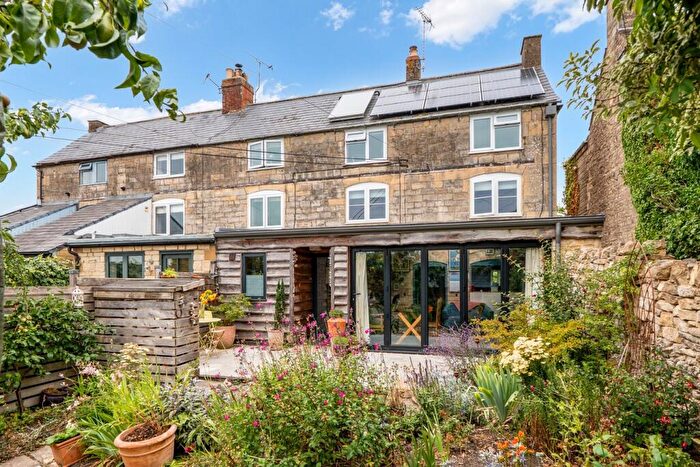 4 Bedroom End Of Terrace House For Sale In Bisley Old Road, Stroud, GL5