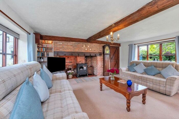 4 Bedroom Detached House For Sale In Merton, Thetford, IP25