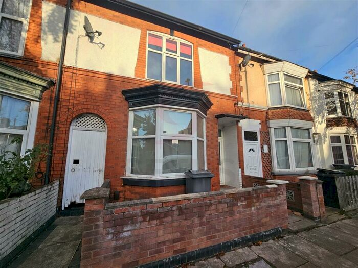 3 Bedroom Terraced House To Rent In Winchester Avenue, Braunstone Park, Leicester, LE3