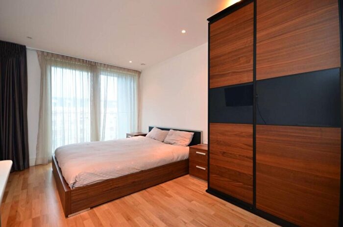 2 Bedroom Flat To Rent In Indescon Square, Canary Wharf, London, E14