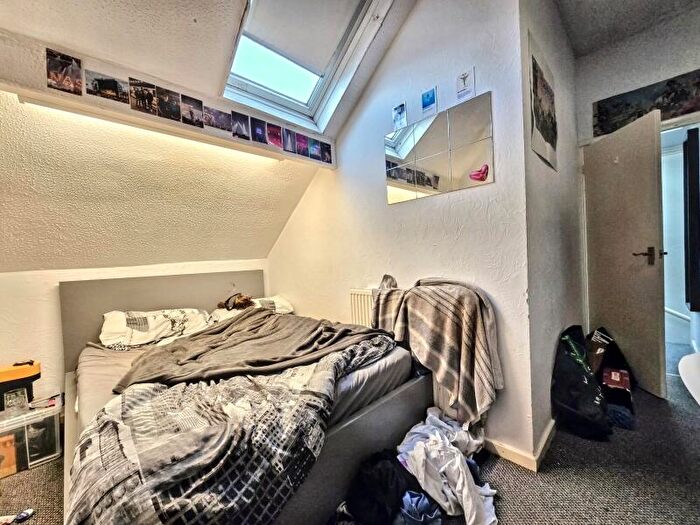 3 Bedroom Terraced House For Sale In Trelawn Avenue, Headingley, Leeds, LS6