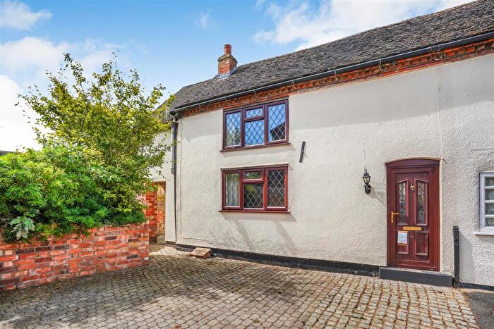 3 Bedroom Cottage For Sale In Main Street, Higham-On-The-Hill, CV13