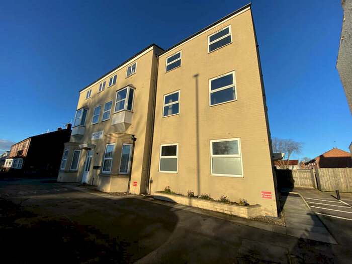 1 Bedroom Flat To Rent In Brunswick Court, Driffield, YO25