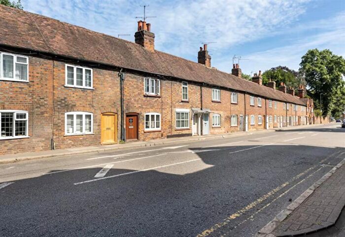 2 Bedroom Terraced House For Sale In Chapel Street, Marlow, SL7
