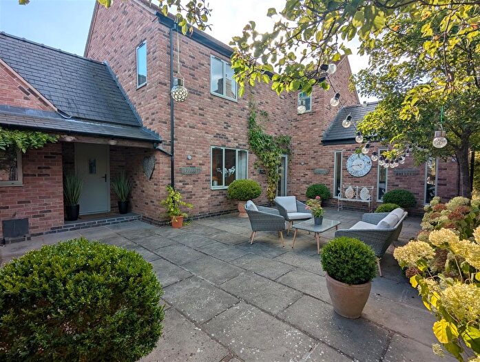4 Bedroom Detached House For Sale In Welland Road, Hanley Swan, Worcester, WR8