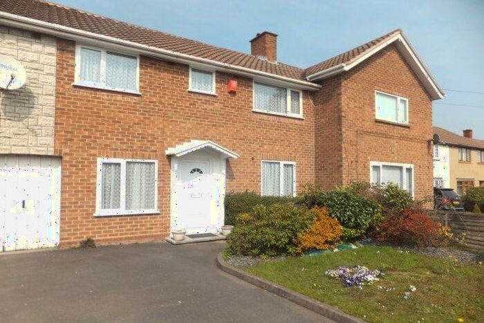 3 Bedroom Property To Rent In Reddicap Heath Road, Sutton Coldfield, B75