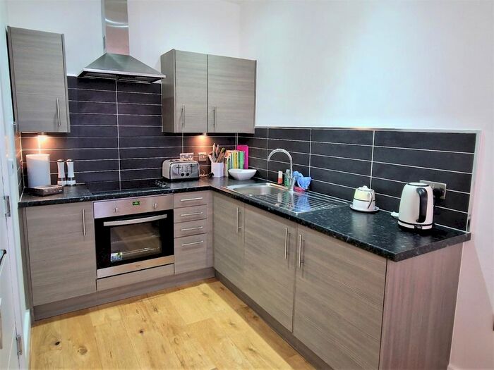 1 Bedroom Flat To Rent In Park Place, Leeds, LS1