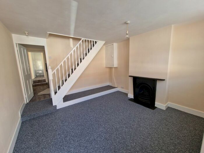 2 Bedroom Terraced House To Rent In Clarendon Place, Dover, CT17