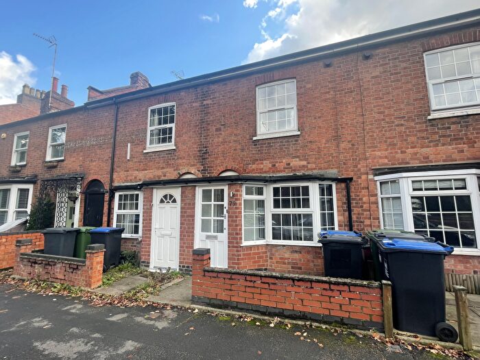 2 Bedroom House To Rent In Rugby Road, Leamington Spa, CV32