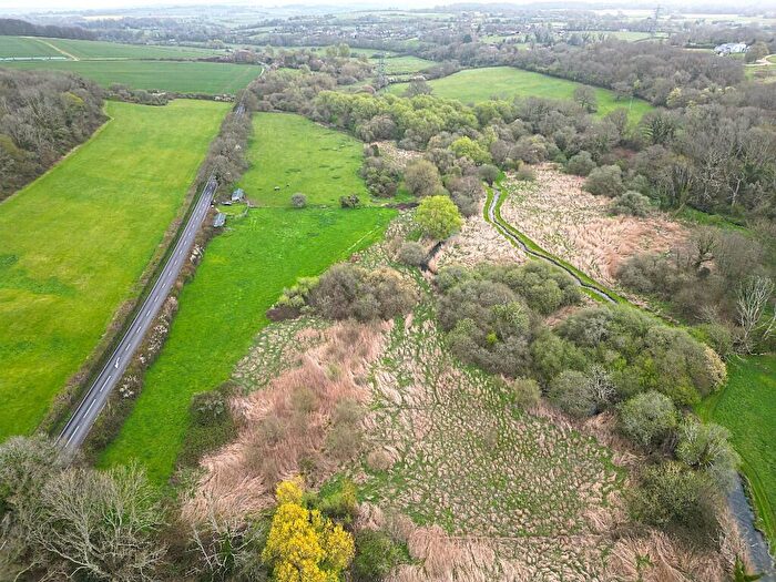 Land For Sale In Lot - Wickham Road (), Droxford, A32