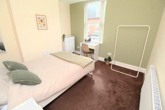 2 Bedroom Semi-Detached House To Rent In Birrell Road, Forest Fields, Nottingham, NG7