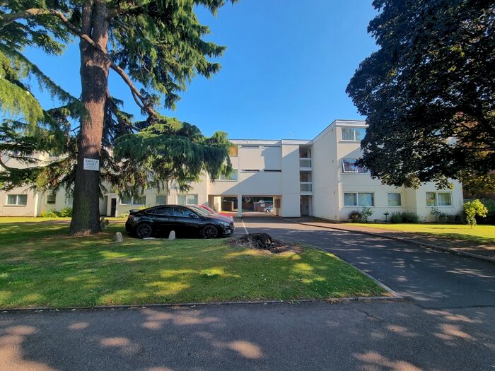 2 Bedroom Apartment To Rent In Anfield Court, Russell Terrace, Leamington Spa, CV31