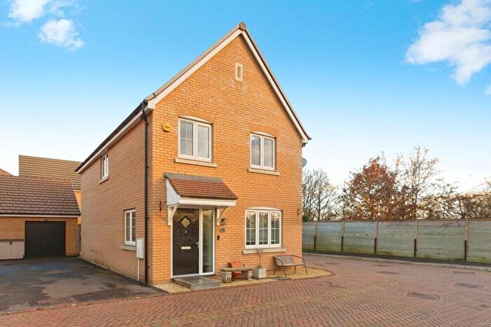 4 Bedroom Detached House To Rent In Moneta Rise, Leighton Buzzard, LU7