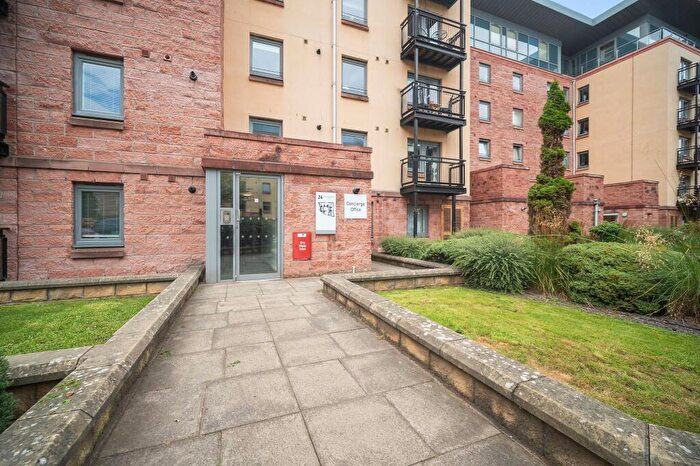 2 Bedroom Flat For Sale In Slateford Gait, Edinburgh, EH11