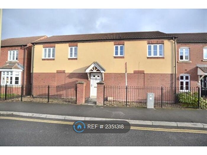 2 Bedroom Semi-Detached House To Rent In Woodvale, Gloucester, GL2