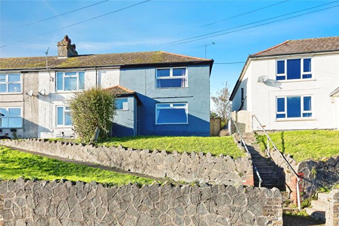 2 Bedroom End Of Terrace House For Sale In Anselm Road, Dover, Kent, CT17