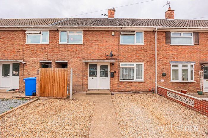 4 Bedroom Terraced House For Sale In Colls Road, Norwich, NR7