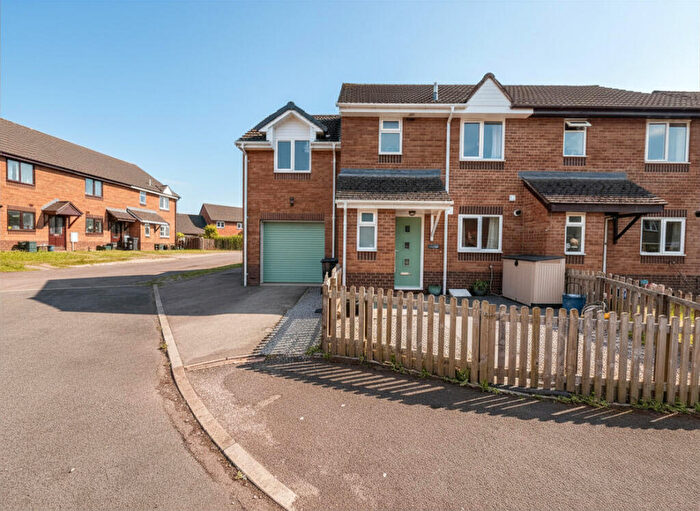 4 Bedroom Semi Detached House For Sale In Magnolia Court, Tiverton, EX16
