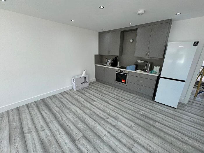 1 Bedroom Studio To Rent In The Broadway, Southall, UB1