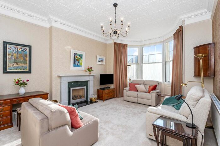 2 Bedroom Apartment For Sale In Wilton Road, Newington, Edinburgh, EH16