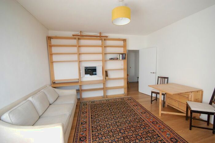 2 Bedroom Flat To Rent In Hallfield Estate, London, W2