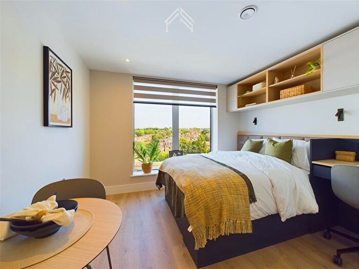 Studio To Rent In The Apiary, Ealing, W5