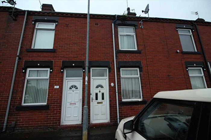 3 Bedroom Terraced House To Rent In Park Farm View, Stoke On Trent, Goldenhill, ST6