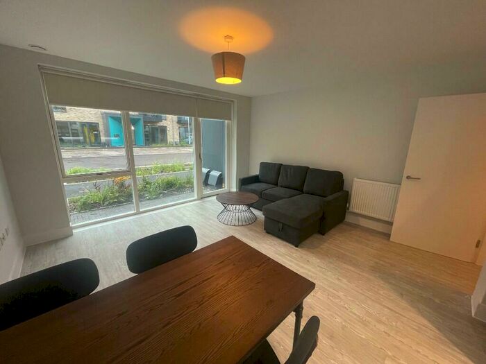 1 Bedroom Apartment To Rent In Honeysuckle Walk, Southmead, Bristol, BS10