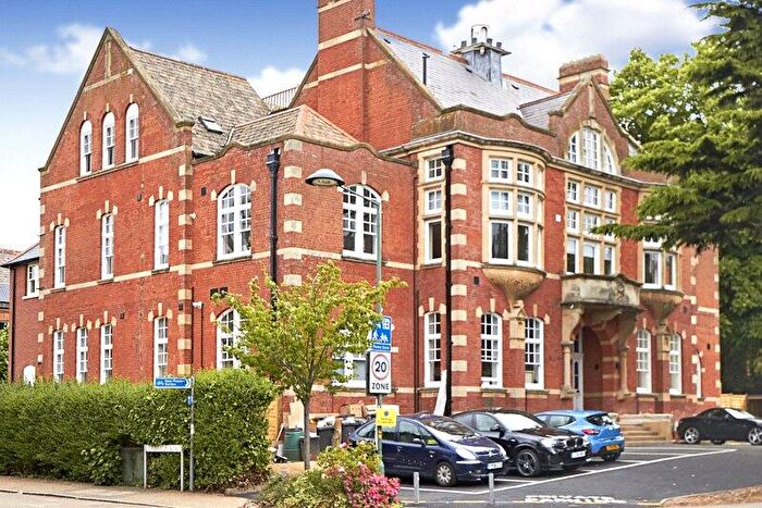 2 Bedroom Apartment To Rent In Coombe Road, Kingston Upon Thames, Surrey, KT2