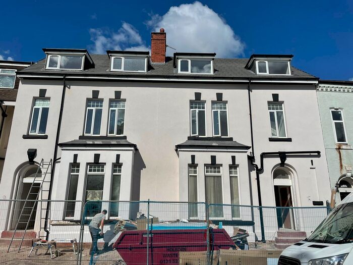 Detached House To Rent In Stirling Road, Edgbaston, Birmingham, B16