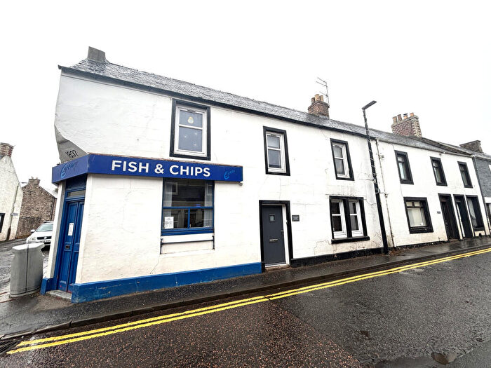 3 Bedroom End Of Terrace House For Sale In Lonmay, High Street, Errol, Perth, Perthshire, PH2