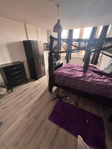 Semi-Detached House To Rent In Norfolk Terrace, Brighton, East Sussex, BN1