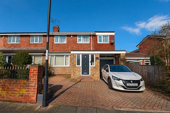 4 Bedroom Semi Detached House For Sale In Caldwell Road, Red House Farm, NE3
