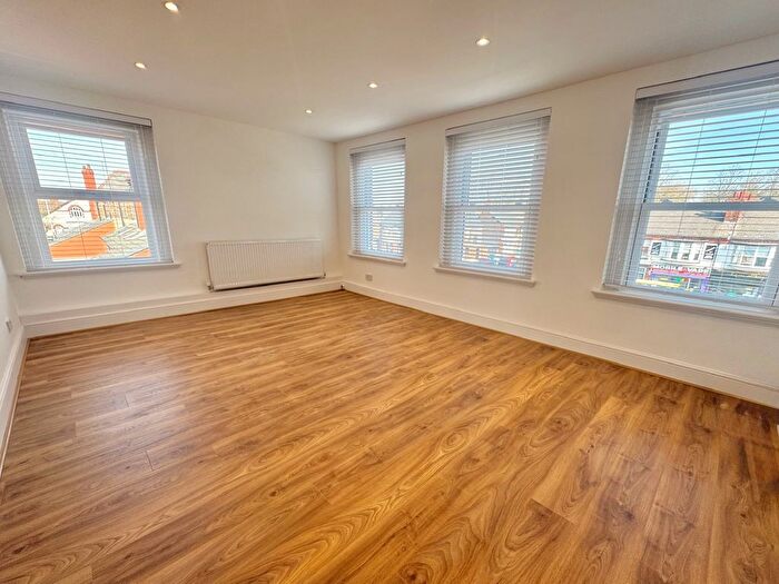 2 Bedroom Flat To Rent In Flat, Limedale Road, Liverpool, L18