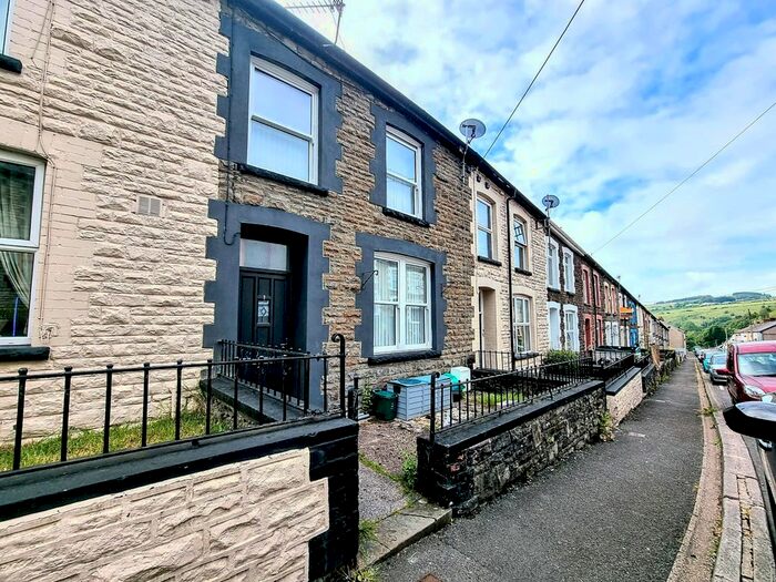 3 Bedroom Terraced House To Rent In Vivian Street, Tylorstown, Ferndale, CF43