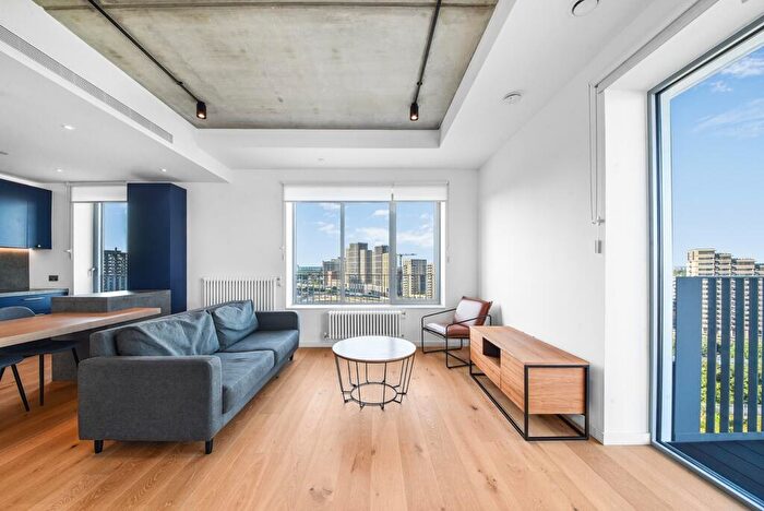 1 Bedroom Apartment To Rent In Serapis House, Goodluck Hope Walk, E14