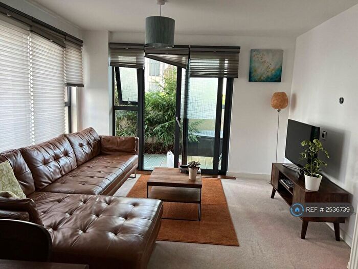 2 Bedroom Flat To Rent In Beves House, Brighton, BN1