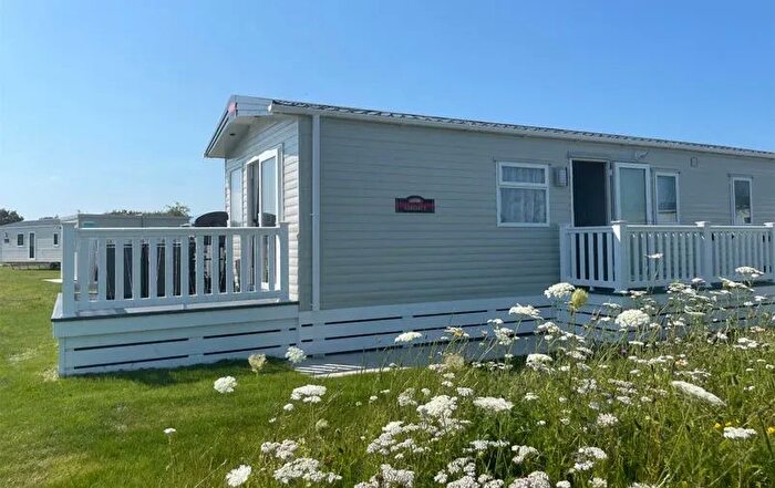 2 Bedroom Park Home For Sale In Horsey, Great Yarmouth, NR29