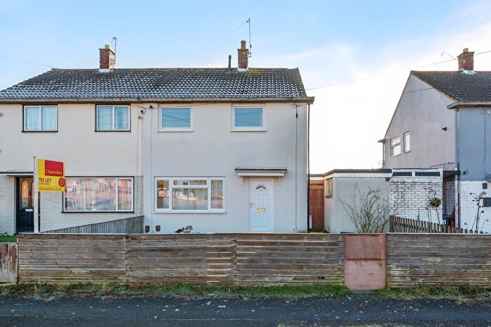 2 Bedroom Semi-Detached House To Rent In Axbridge Close, Swindon, SN3